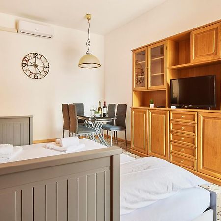 Appartement L'Antico Casolare - Vicino M3 E Fondazione Prada à Milan Extérieur photo