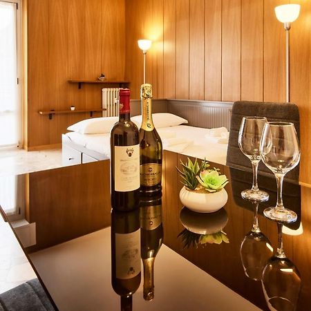 Appartement L'Antico Casolare - Vicino M3 E Fondazione Prada à Milan Extérieur photo