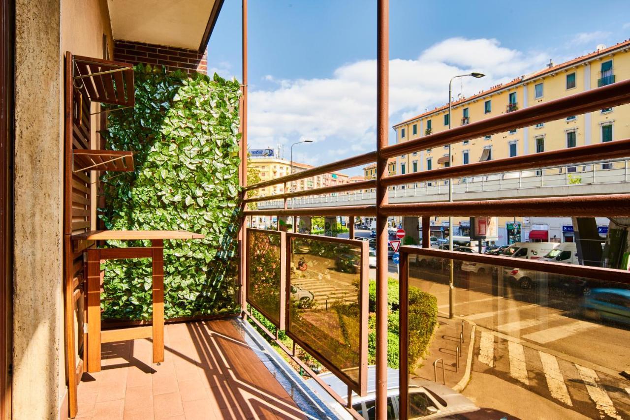 Appartement L'Antico Casolare - Vicino M3 E Fondazione Prada à Milan Extérieur photo